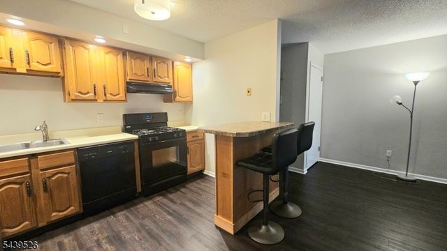 105 Newark Pompton Tpke 13, Pequannock Twp., NJ 07440
