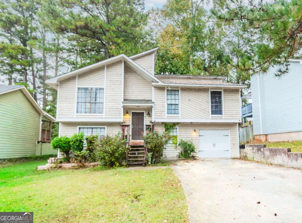 1156 Woodington Circle, Lawrenceville, GA 30044