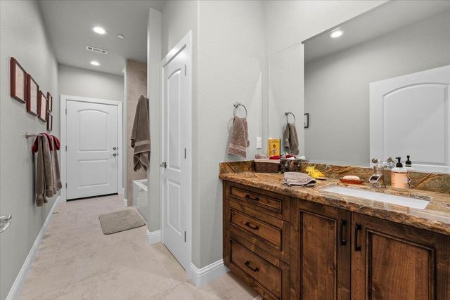 15093 Sunshine Ridge Road, Anderson, CA 96007