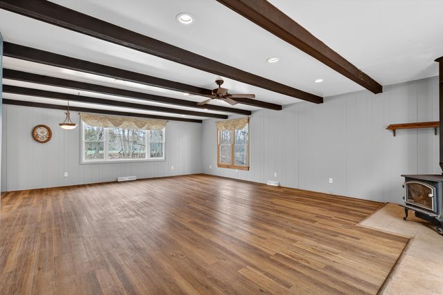 5169 Farr Road, Fruitport, MI 49415