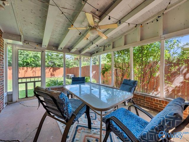 1310 Elizabeth Avenue SE, Decatur, AL 35601