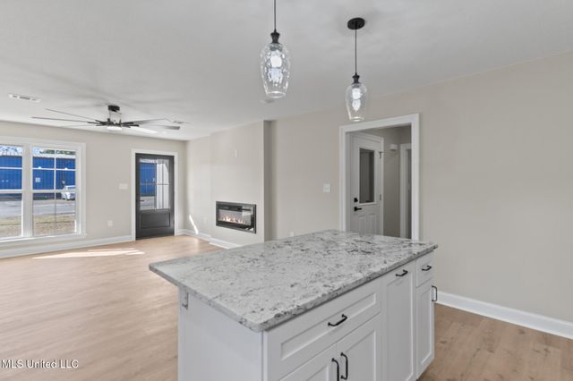 1429 W 7th Street, Hattiesburg, MS 39401