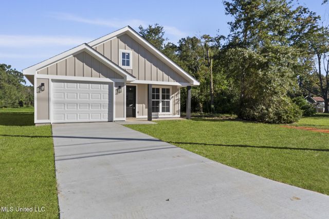 1429 W 7th Street, Hattiesburg, MS 39401