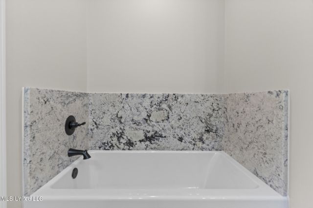 1429 W 7th Street, Hattiesburg, MS 39401