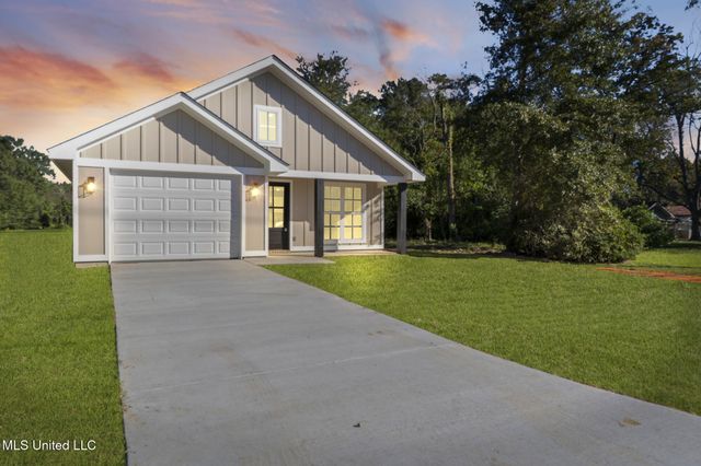 1429 W 7th Street, Hattiesburg, MS 39401