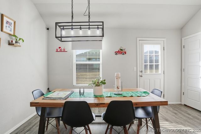 2000 S 14th Street, Broken Arrow, OK 74012