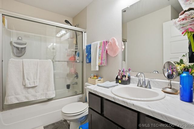 2000 S 14th Street, Broken Arrow, OK 74012