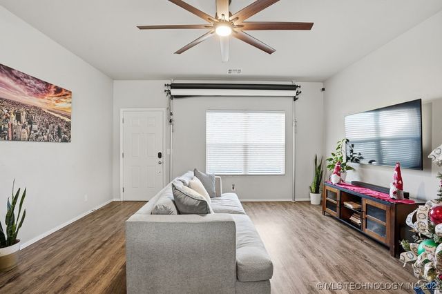 2000 S 14th Street, Broken Arrow, OK 74012