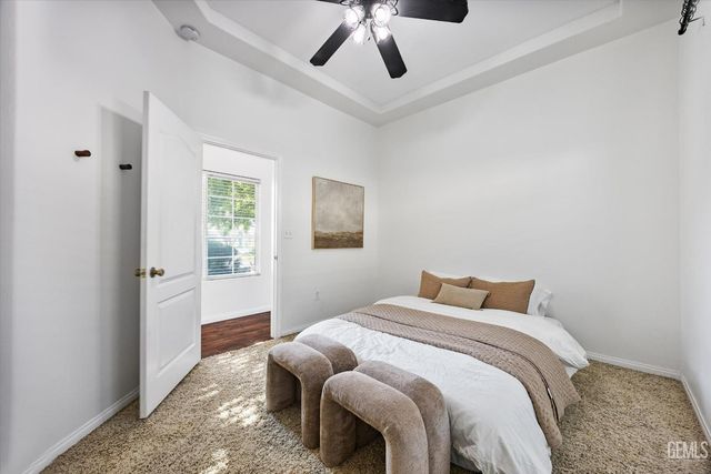 15100 Dobbs Avenue, Bakersfield, CA 93314