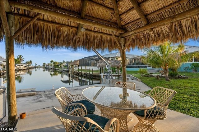 2498 Sapodilla LN, St James City, FL 33956