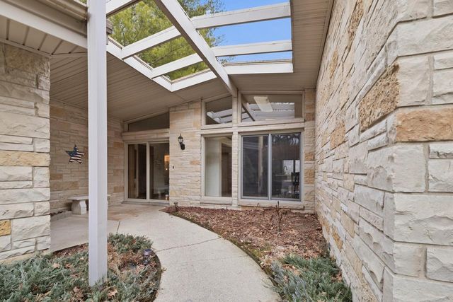 N8332 Weber ROAD, East Troy, WI 53120