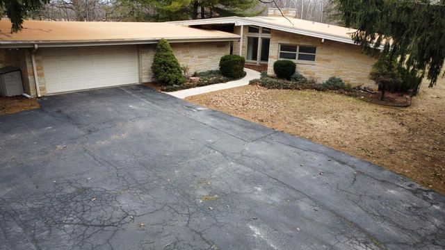 N8332 Weber ROAD, East Troy, WI 53120