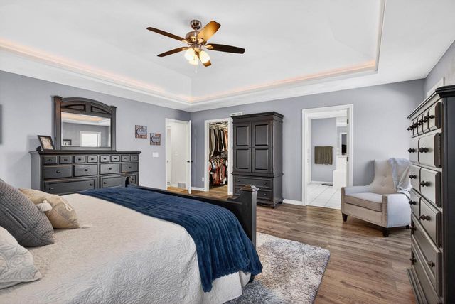 4124 N WEDGEWOOD DRIVE, Appleton, WI 54913