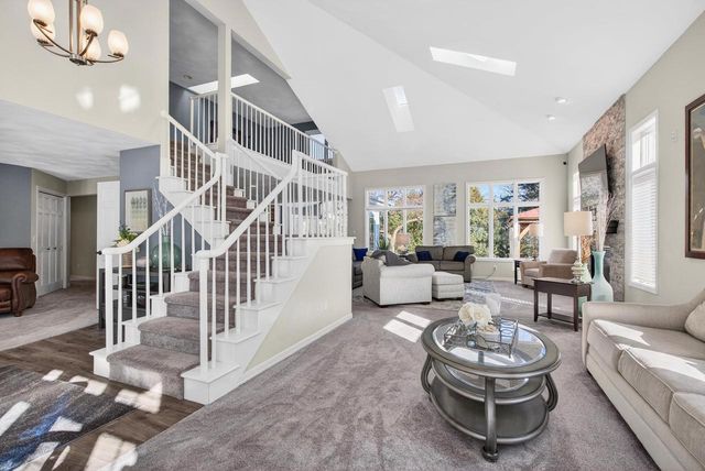 4124 N WEDGEWOOD DRIVE, Appleton, WI 54913