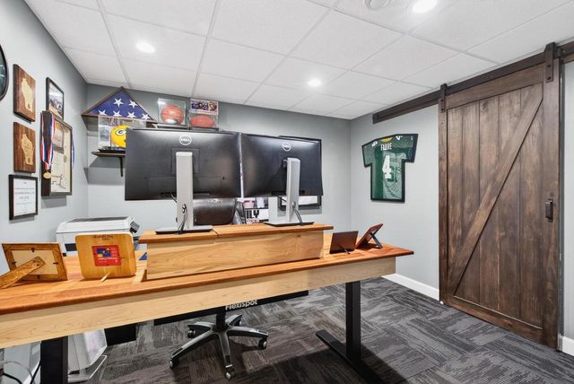 4124 N WEDGEWOOD DRIVE, Appleton, WI 54913