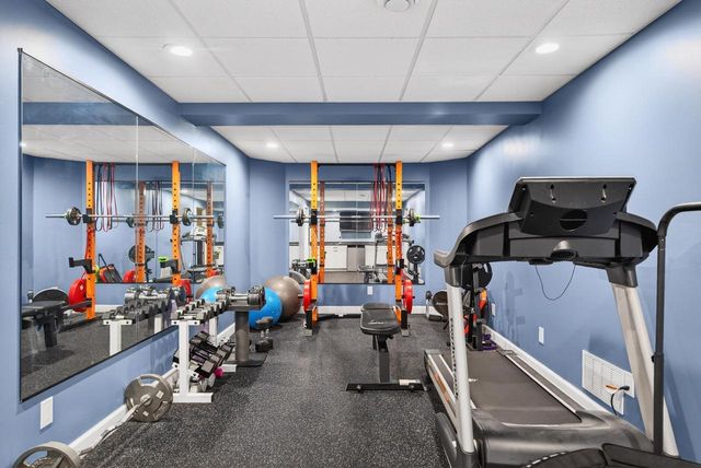 4124 N WEDGEWOOD DRIVE, Appleton, WI 54913