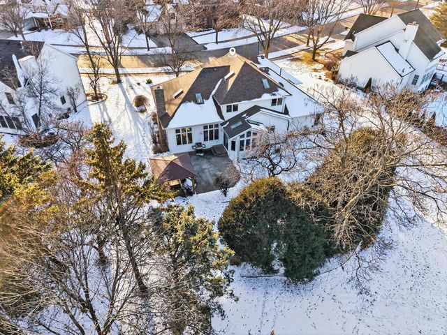 4124 N WEDGEWOOD DRIVE, Appleton, WI 54913