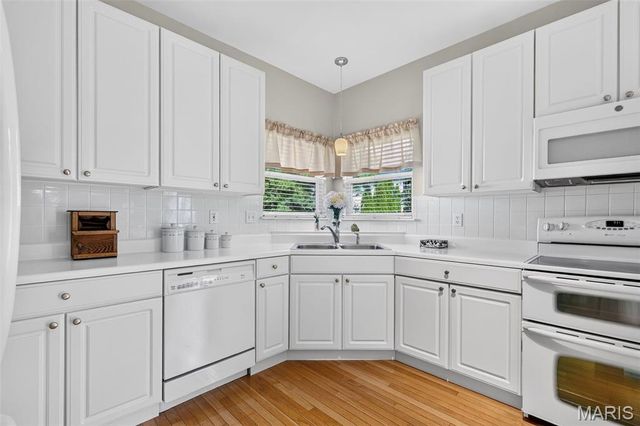 351 Briar Creek Court, St Charles, MO 63304