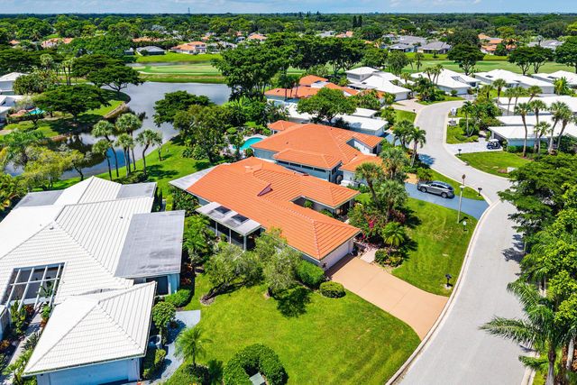 23 Estate Drive, Boynton Beach, FL 33436