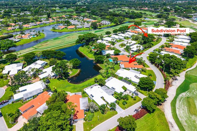 23 Estate Drive, Boynton Beach, FL 33436
