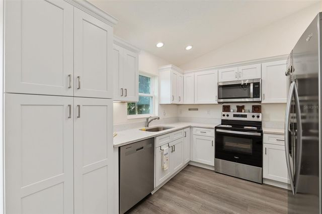 7404 SE 115TH STREET, Belleview, FL 34420