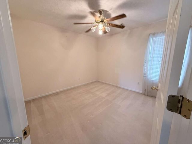 209 Ashley Drive, Mcdonough, GA 30252