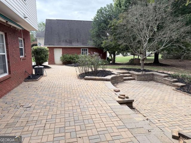 209 Ashley Drive, Mcdonough, GA 30252