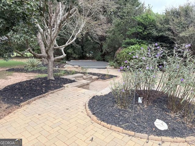 209 Ashley Drive, Mcdonough, GA 30252