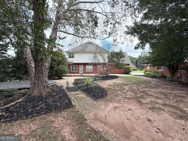 209 Ashley Drive, Mcdonough, GA 30252