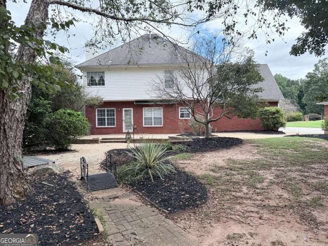 209 Ashley Drive, Mcdonough, GA 30252