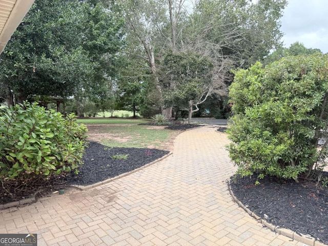 209 Ashley Drive, Mcdonough, GA 30252