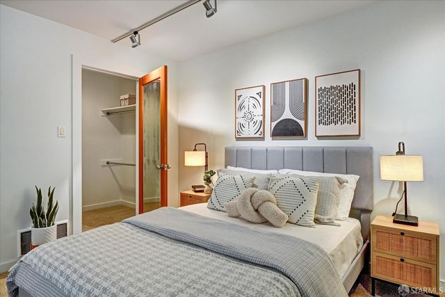60 Ora Way 105H, San Francisco, CA 94131