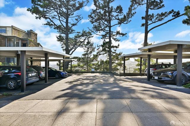 60 Ora Way 105H, San Francisco, CA 94131