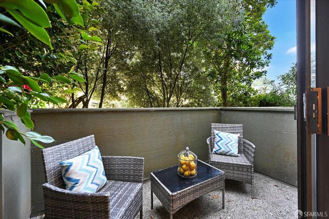 60 Ora Way 105H, San Francisco, CA 94131
