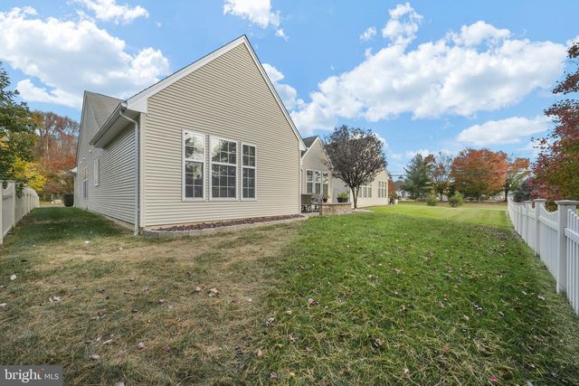 4 BRAKEMAN CT, Hightstown, NJ 08520