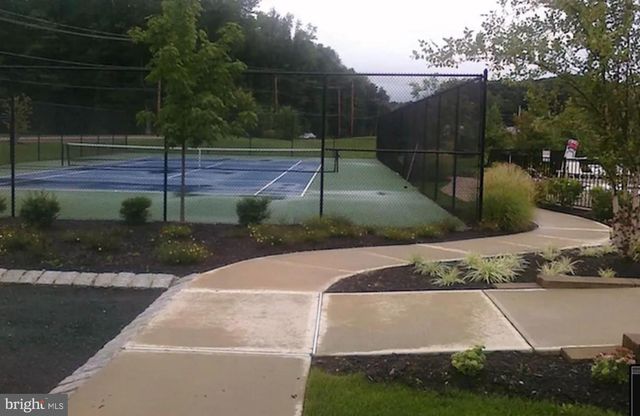 4 BRAKEMAN CT, Hightstown, NJ 08520