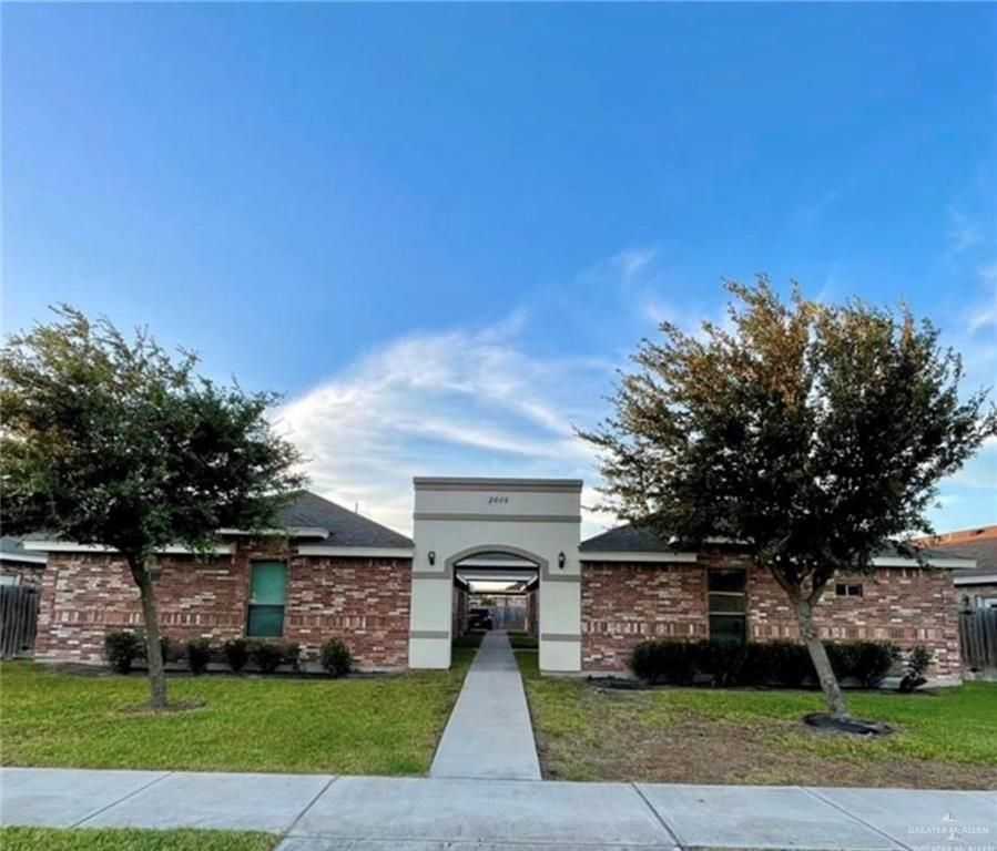 2605 Franklin Avenue, Alton, TX 78573