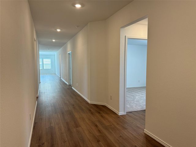 176 Mayacama LOOP, San Marcos, TX 78666