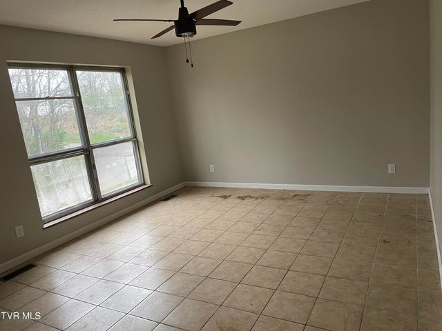 1301 Blackburn Drive, Morristown, TN 37814