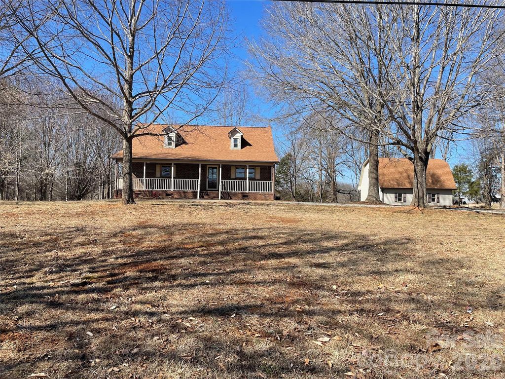 12404 Mooresville Road, Mt Ulla, NC 28125