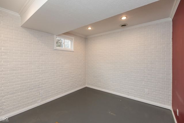 6844 S State Road 75, Jamestown, IN 46147