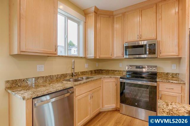 728 Bonita Pl SE, Salem, OR 97317