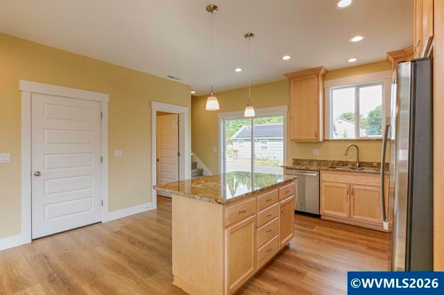 728 Bonita Pl SE, Salem, OR 97317