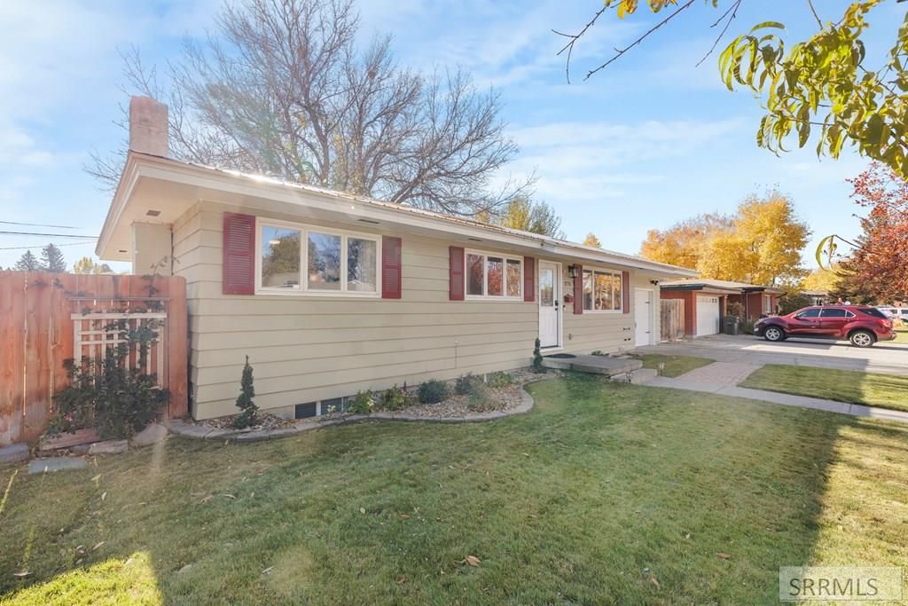 Image 2 of property listing at 1775 Whitney Street, Idaho Falls, ID 83402