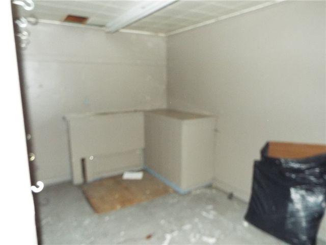 559 Schoonmaker, Monessen, PA 15062