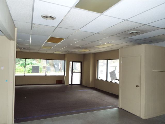 559 Schoonmaker, Monessen, PA 15062