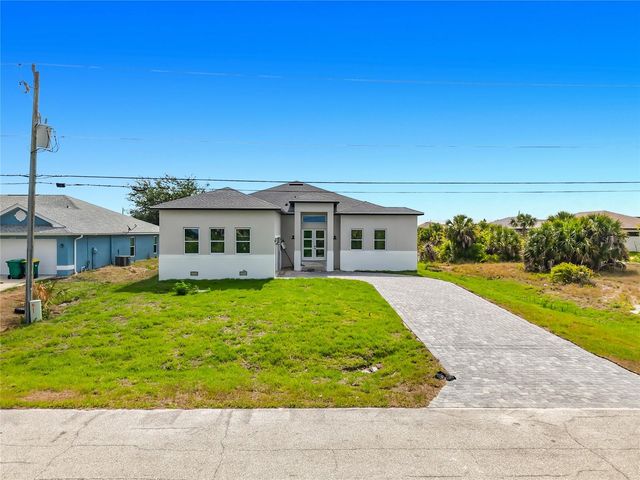 10262 KINGSVILLE DRIVE, Port Charlotte, FL 33981