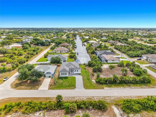 10262 KINGSVILLE DRIVE, Port Charlotte, FL 33981