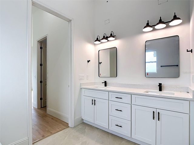 10262 KINGSVILLE DRIVE, Port Charlotte, FL 33981