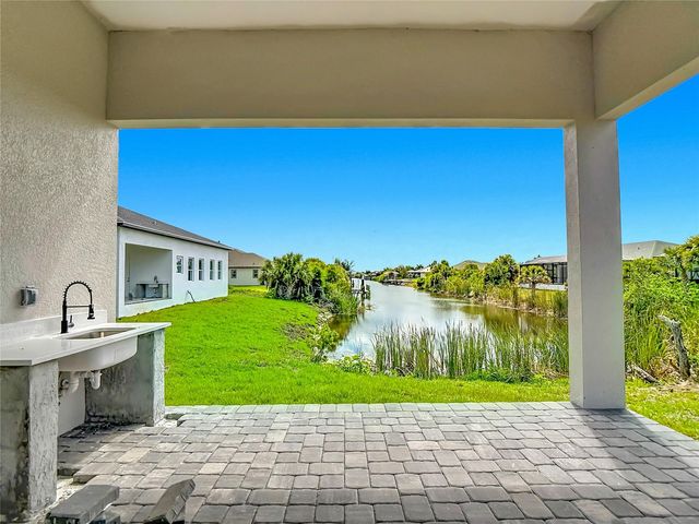 10262 KINGSVILLE DRIVE, Port Charlotte, FL 33981